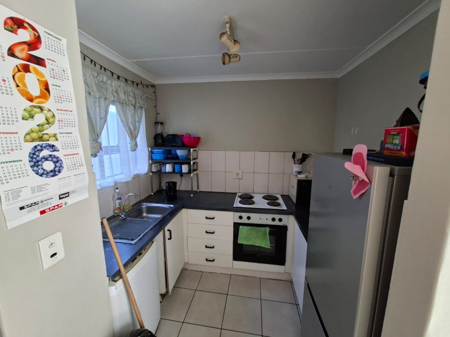2 Bedroom Property for Sale in Sanlamhof Western Cape